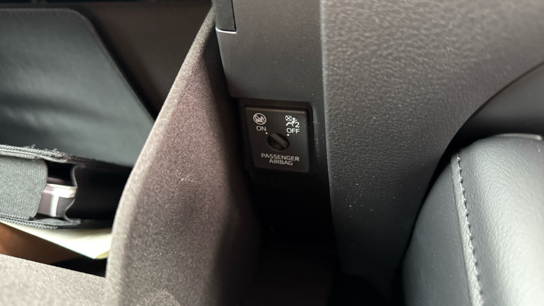 Mazda 3 2.5 e-Skyactiv G MHEV [140] Exclusive-Line 5dr Petrol Hatchback